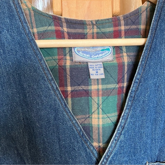 Vintage Great Outdoors denim button down vest. - Picture 5 of 5